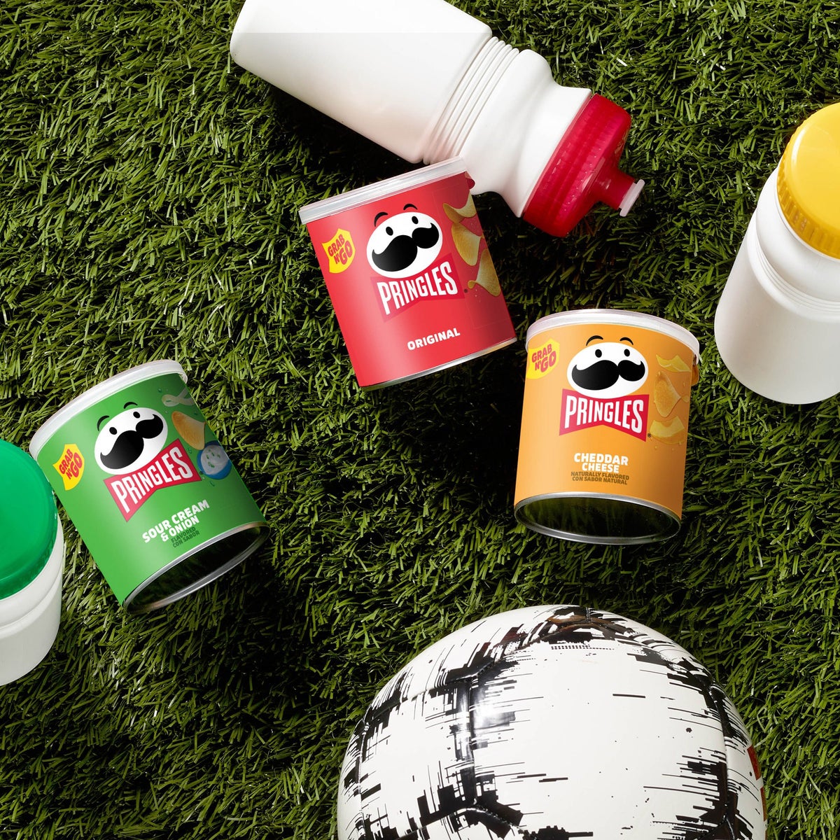Pringles Grab & Go snack pack with 36 cans