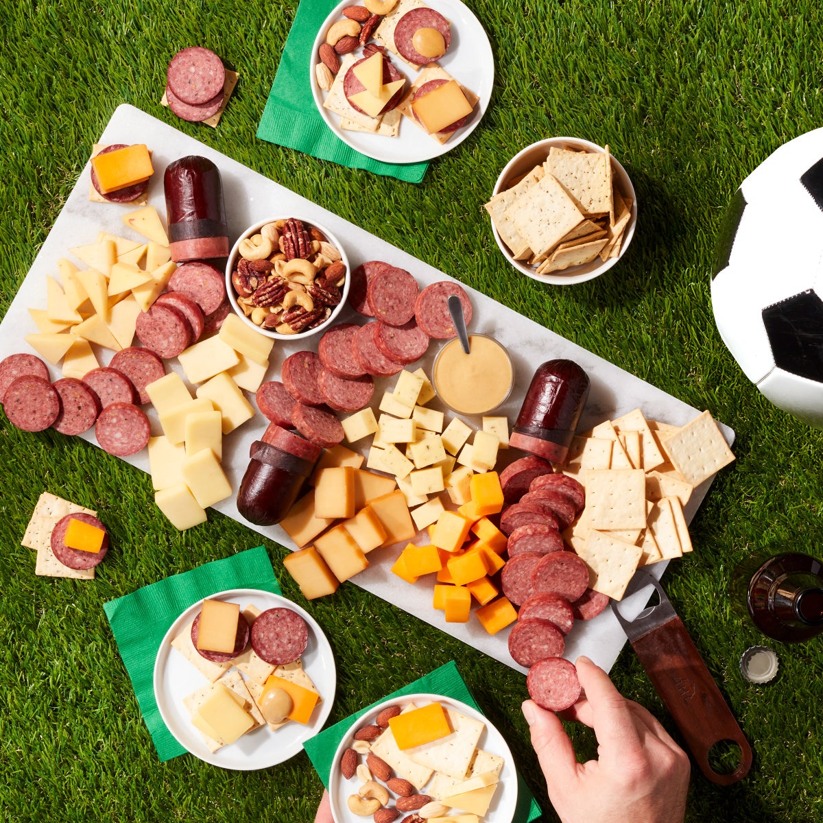 Hickory Farms game day food gift box