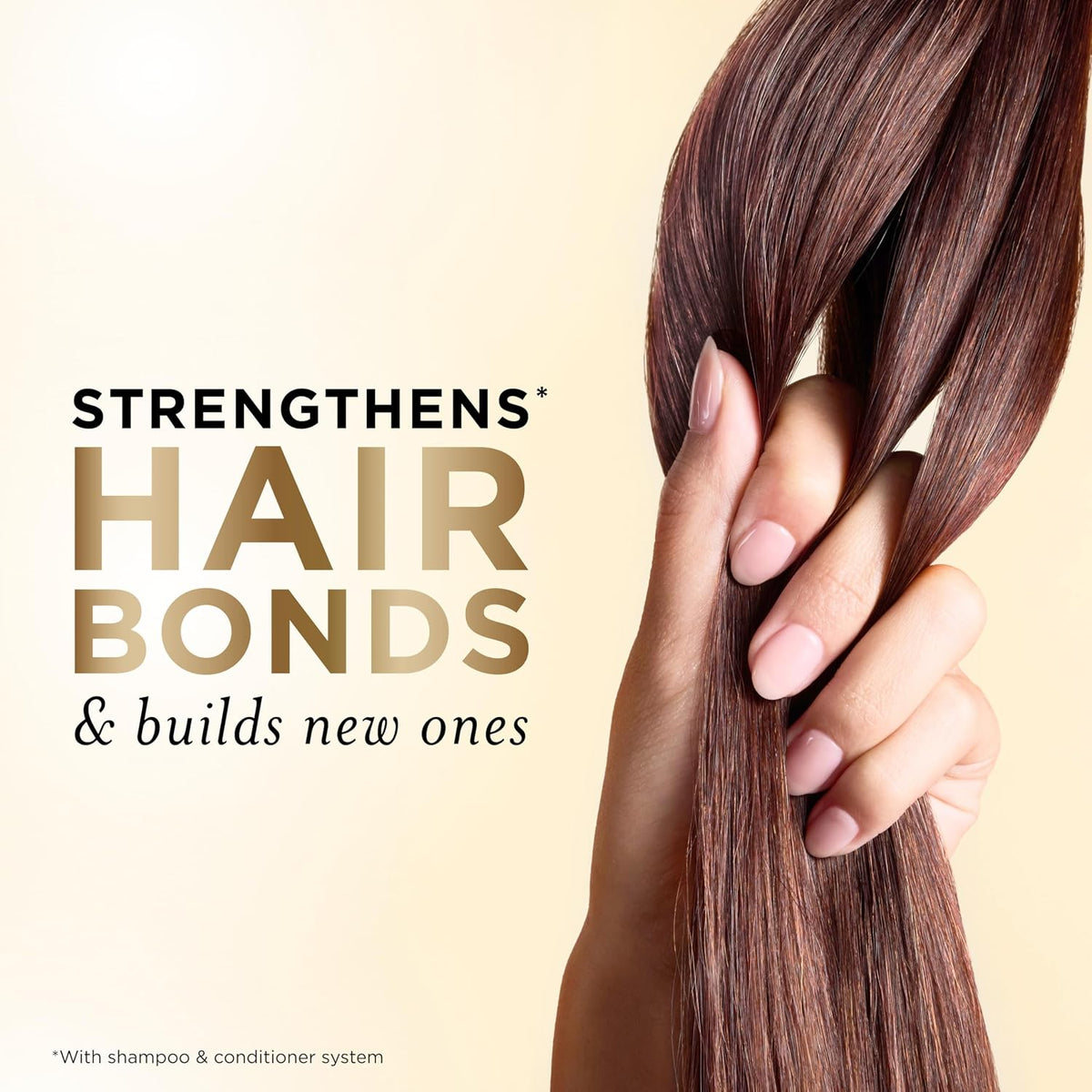 Pantene 72-hour hydration shampoo and conditioner bottles