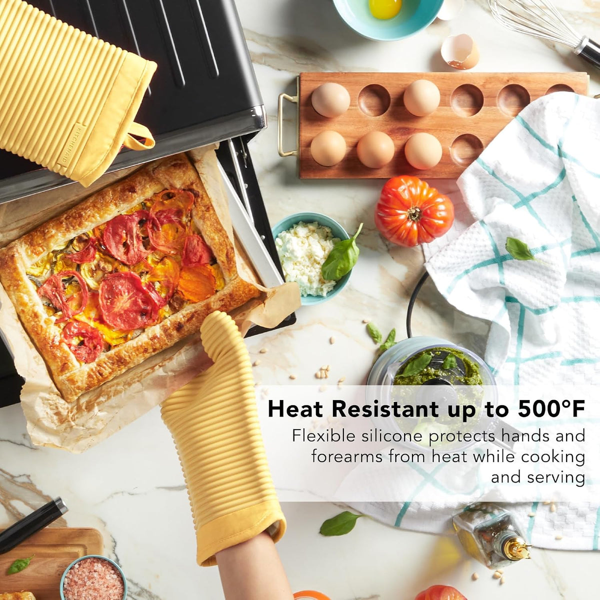 Ribbed KitchenAid oven mitts for hot cookware