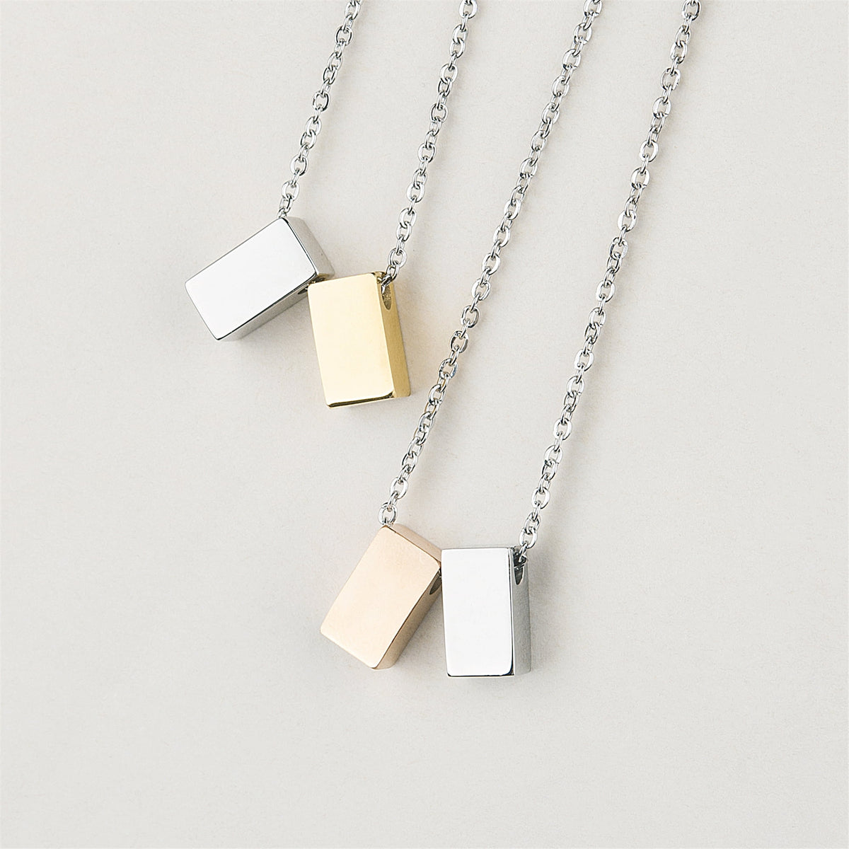 Anavia Christmas jewelry gift with double cube design