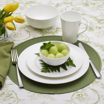 Mikasa Lausanne 40-piece bone china dinnerware set