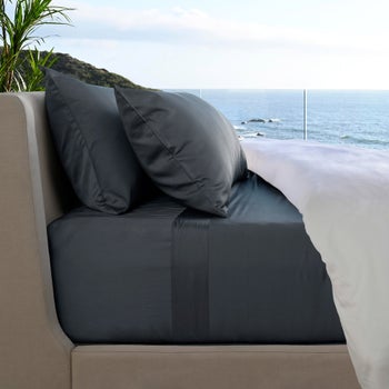 Bamboo viscose sateen bed sheets in brown