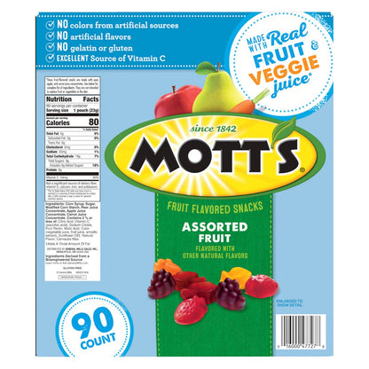 Individual Mott's fruit snack packs