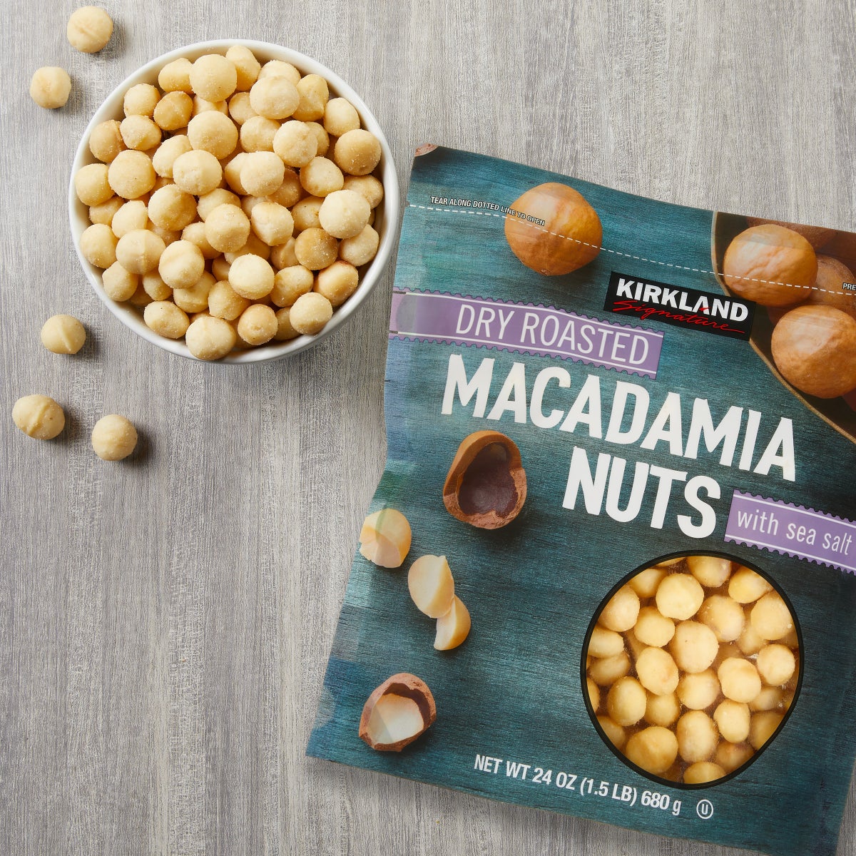 Kirkland Signature macadamia nuts front label