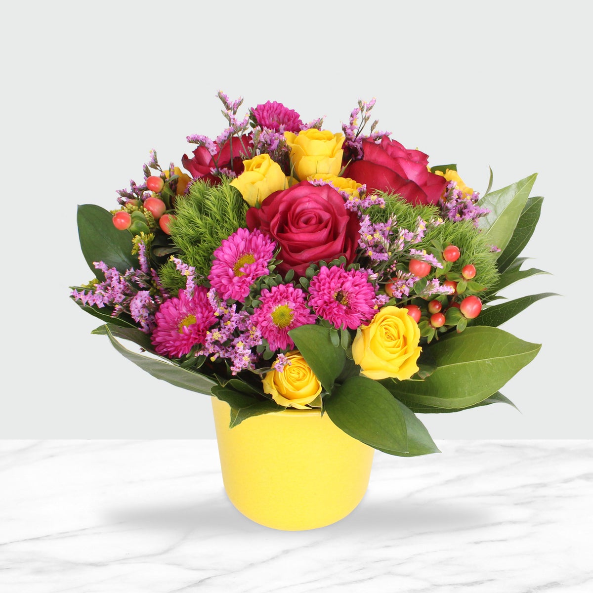 Giftable mini flower arrangements set of 9