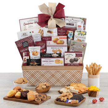 Wine Country Festive Traditions gift crate with cookies and bread sticks