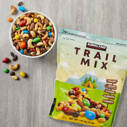 Trail mix with peanuts raisins almonds and cashews
