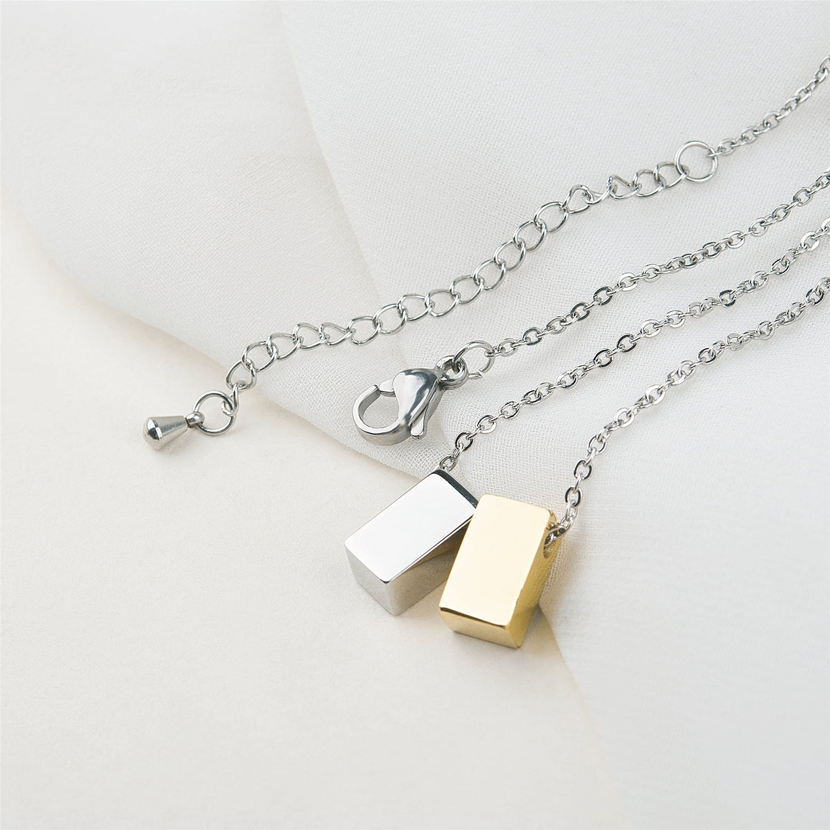 Anavia double cube necklace with delicate stainless steel chain