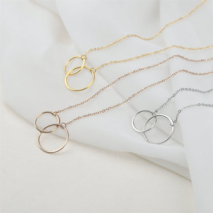 Anavia double circle necklace with Christmas wish card