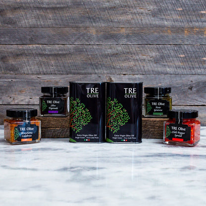 TRE Olive Calabrian gift box with olive oil and spreads