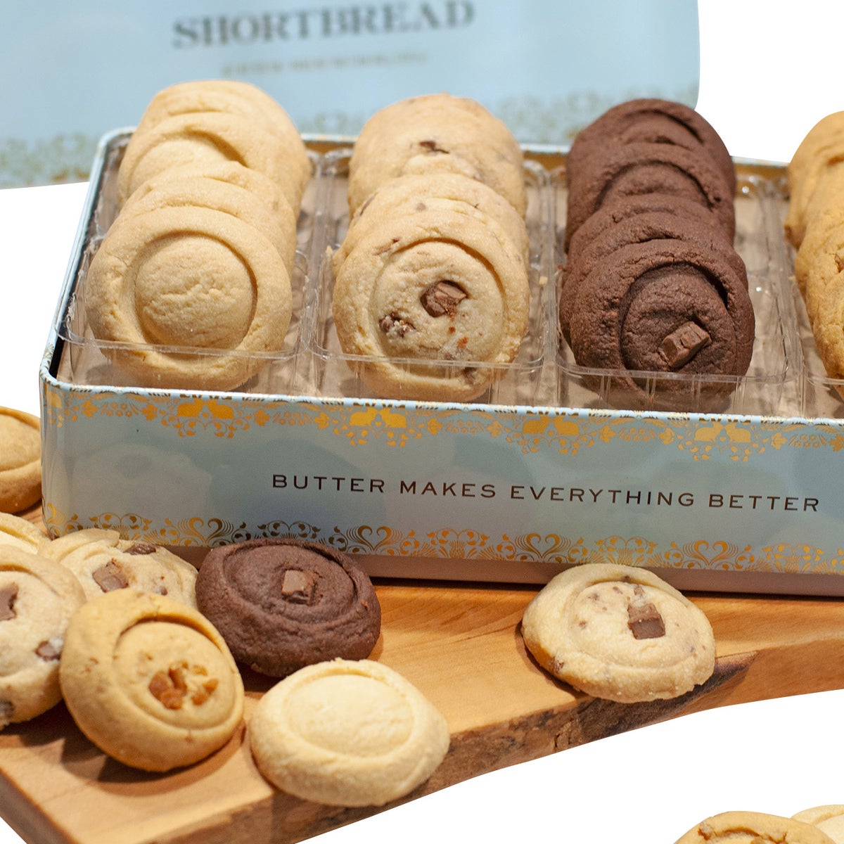 Classic and chocolate shortbread cookie variety