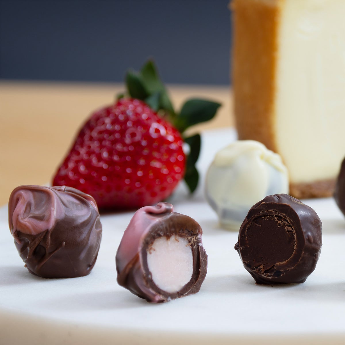 A'cappella 24-piece truffle collection packaging
