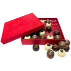 Knipschildt chocolate trio white milk dark pieces