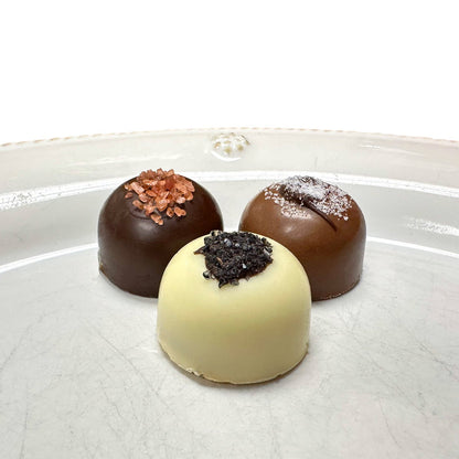 Assorted Knipschildt chocolates in gift-ready box