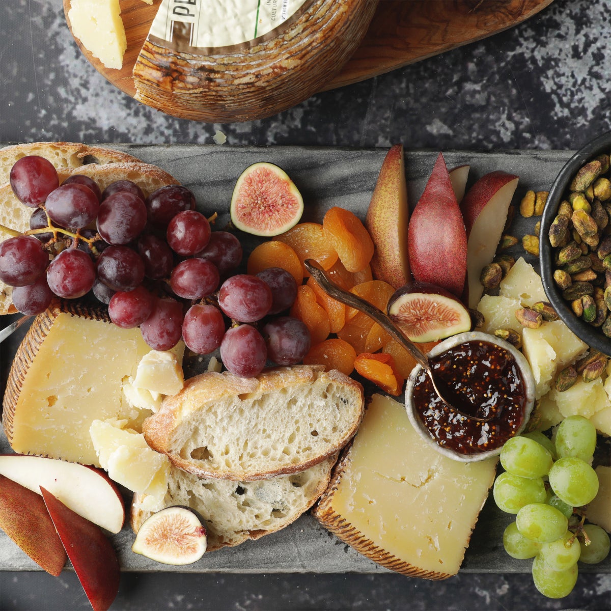 Fattoria Della Piana gourmet Pecorino Calabrese cheese
