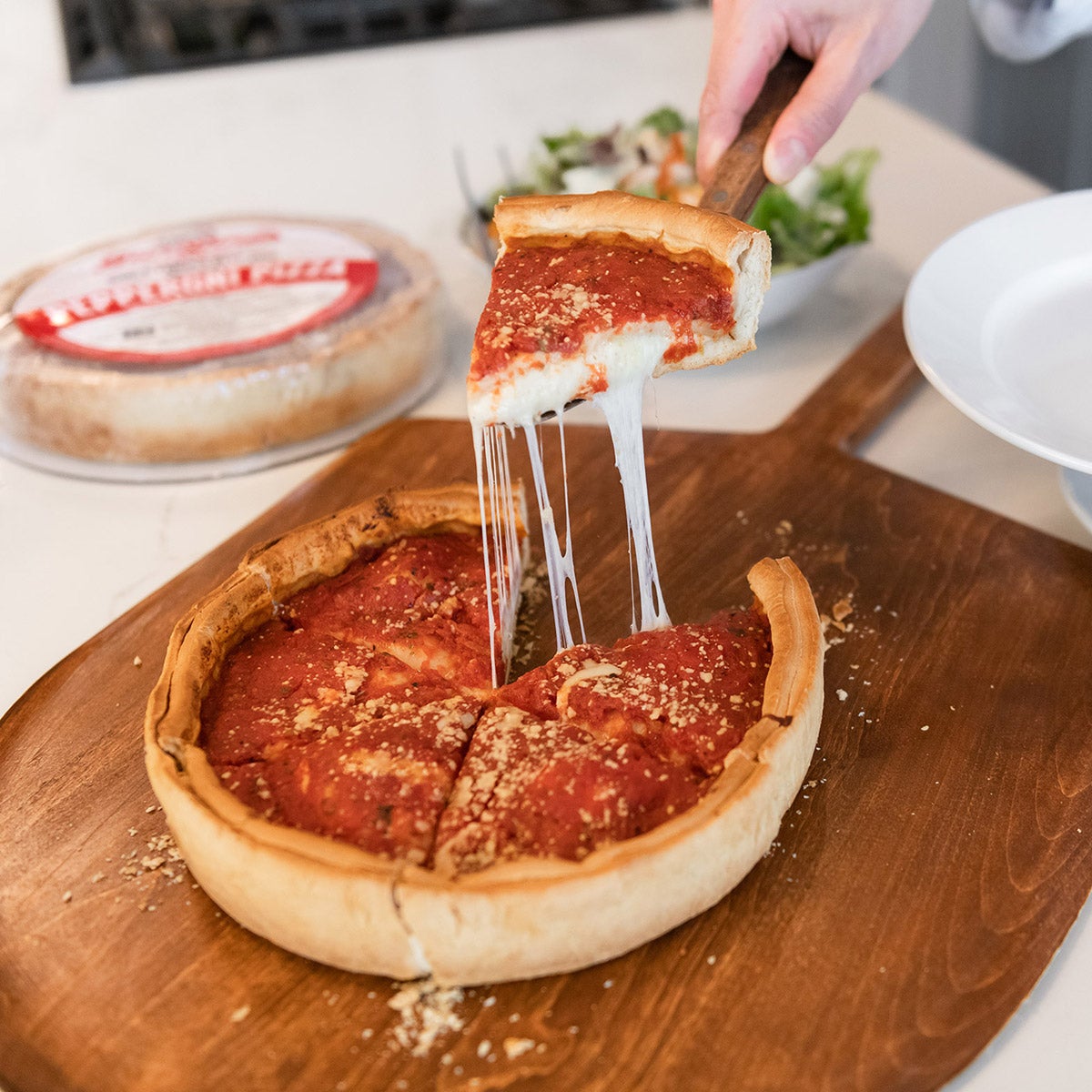 Giordano's single-serve deep dish pizza 12 pack