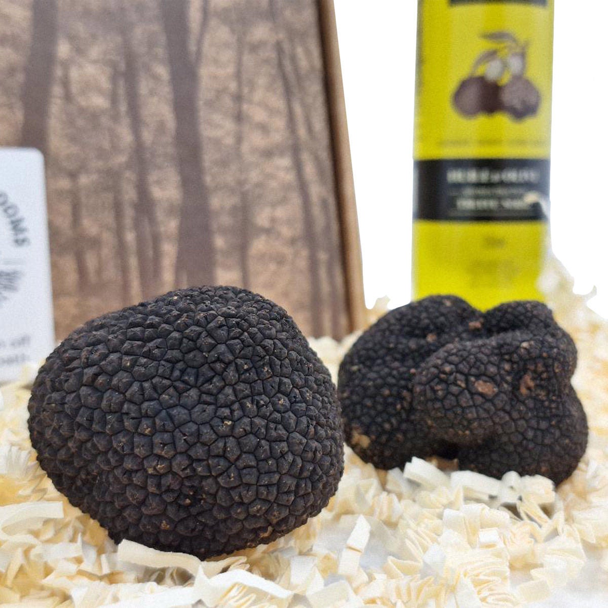 Black truffle oil, carpaccio, and salt gift set