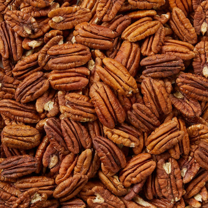 Pecan halves for baking and recipes