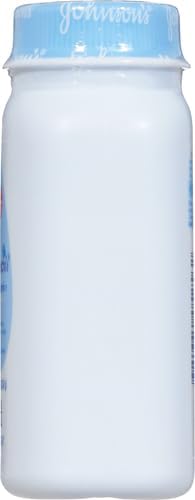 Johnson's Baby Cornstarch Baby Powder with Aloe and Vitamin E for Delicate Skin, Hypoallergenic, No Addded Parabens, and Dyes for Gentle Baby Skin Care, Baby Essentials, 1.5 oz