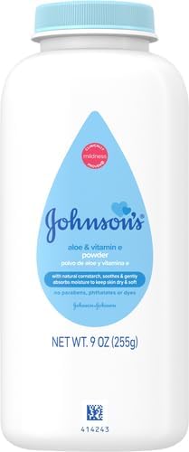 Johnson's Baby Cornstarch Baby Powder with Aloe and Vitamin E for Delicate Skin, Hypoallergenic, No Addded Parabens, and Dyes for Gentle Baby Skin Care, Baby Essentials, 1.5 oz