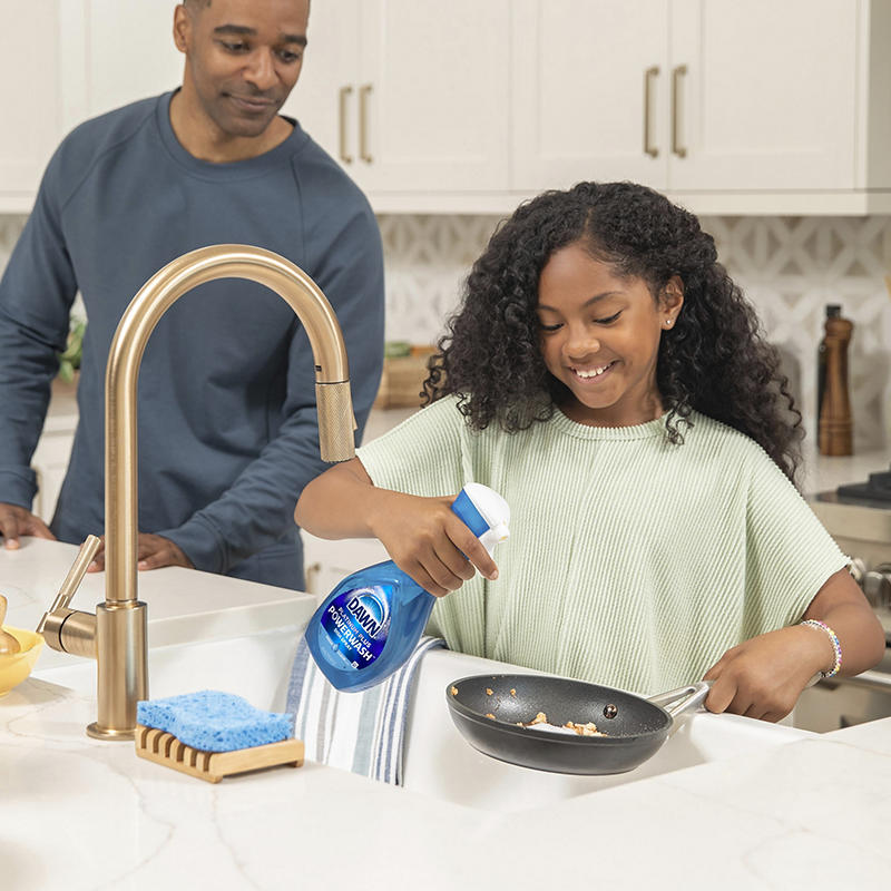 Dawn Powerwash Fresh multi-surface kitchen cleaner