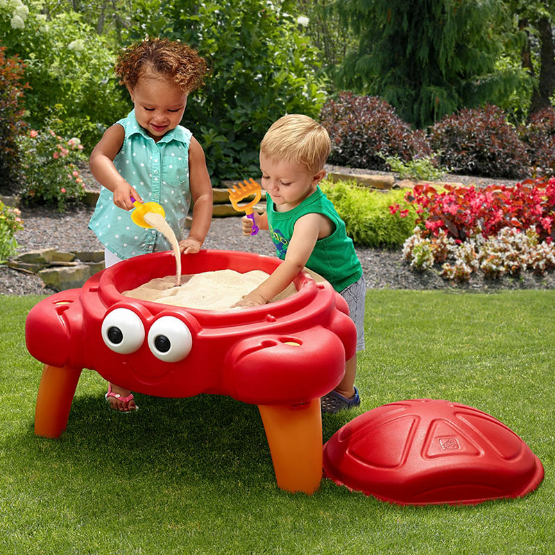 Toddler sand play table by Step2