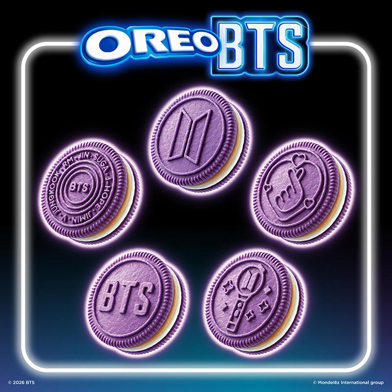 Oreo Double Stuf cookies with creme filling