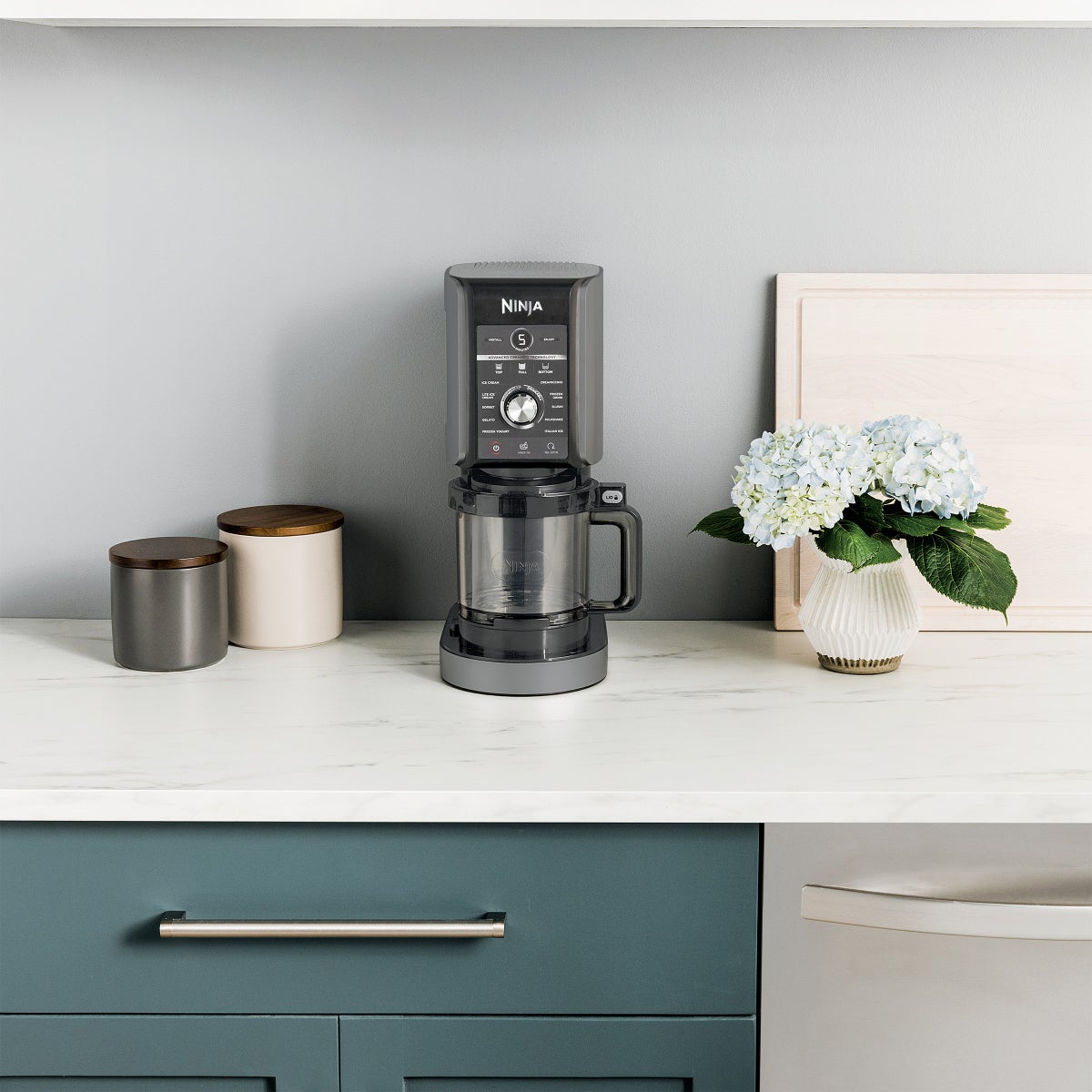 Ninja CREAMi Deluxe advanced creamify technology appliance