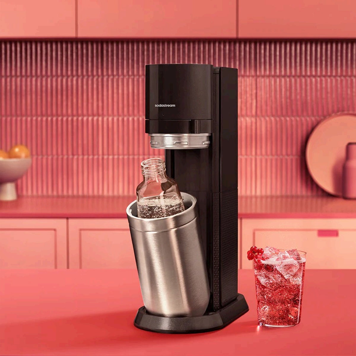 SodaStream DUO sleek sparkling water dispenser