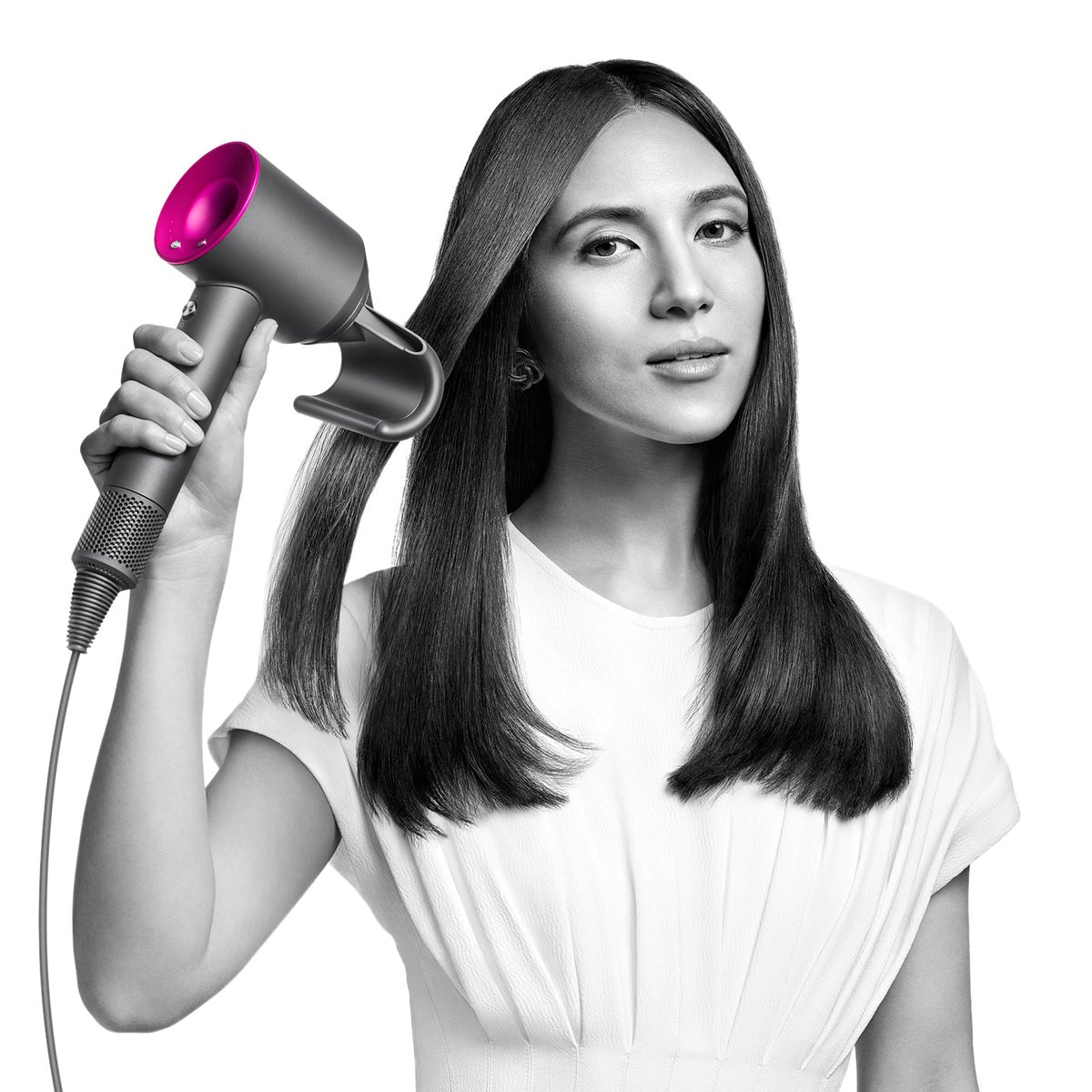 Dyson Supersonic dryer with diffuser attachment
