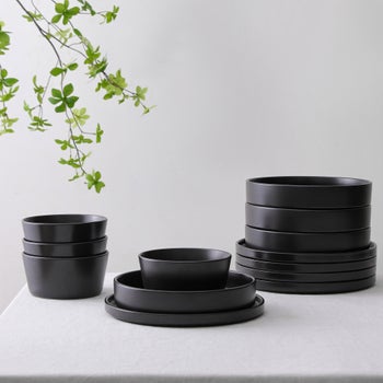Stone + Lain Celina black 24-piece stoneware dinnerware set