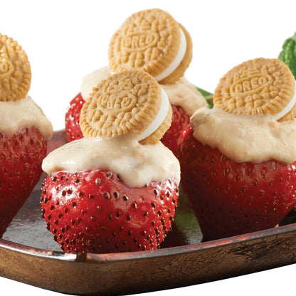 Original and Golden OREO mini cookies assortment