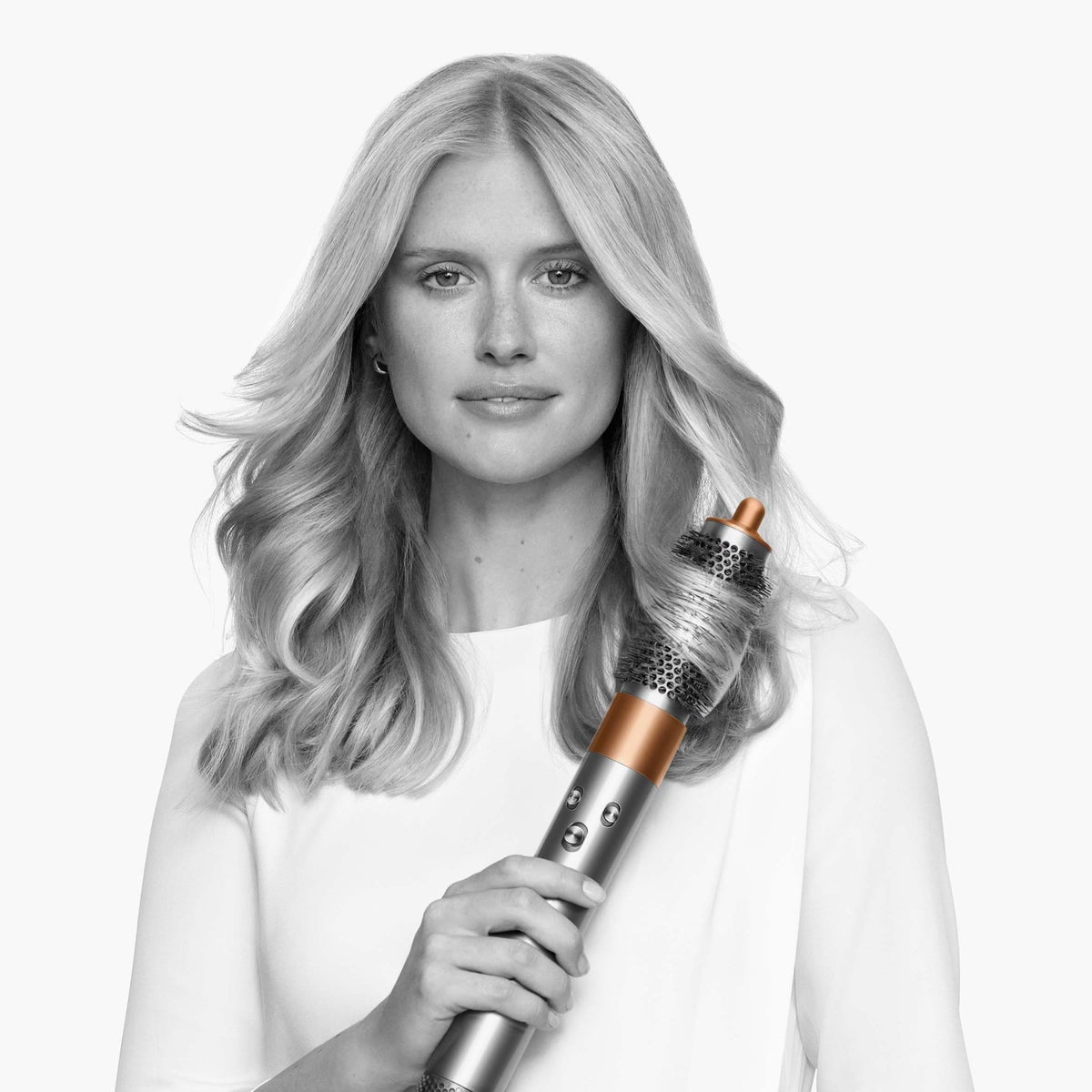Dyson Airwrap smoothing dryer attachment
