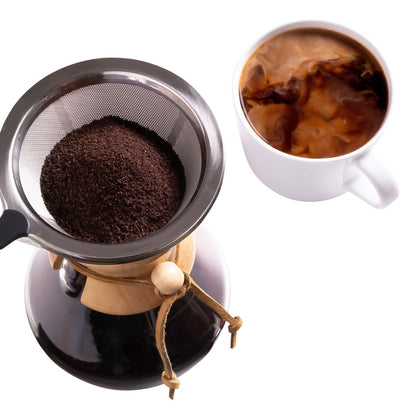 Ground coffee bag with cocoa and praline notes