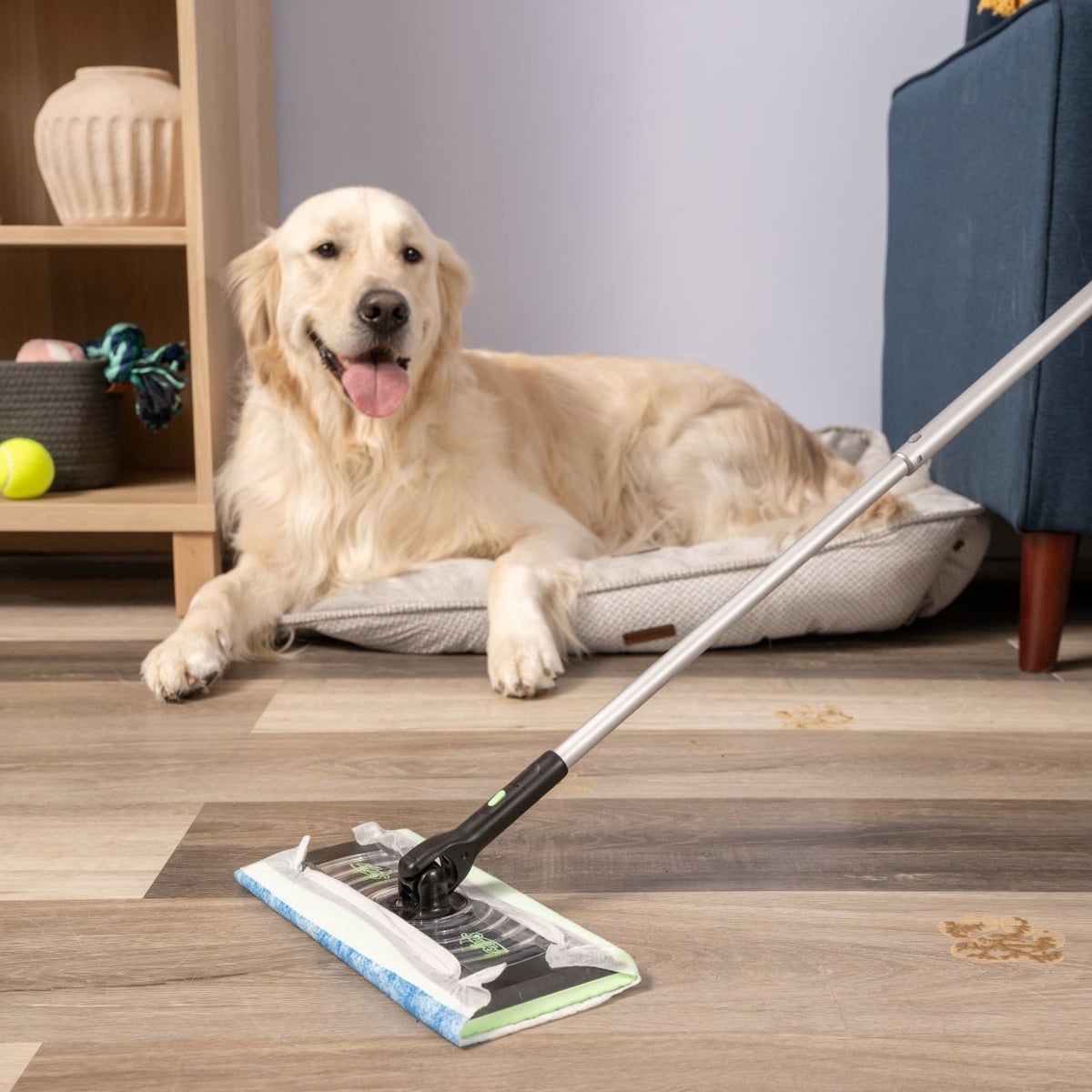 Swiffer dry sweeping cloths included in kit