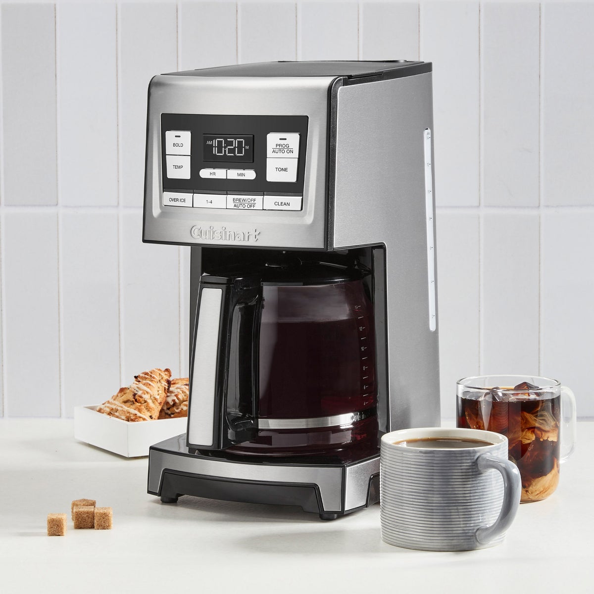 Cuisinart 14-cup programmable coffee maker front view
