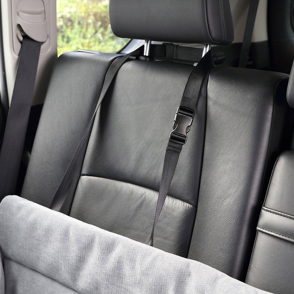 Car pet bed with side storage pockets