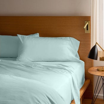 Pure Fiber 100 percent viscose from bamboo sheets