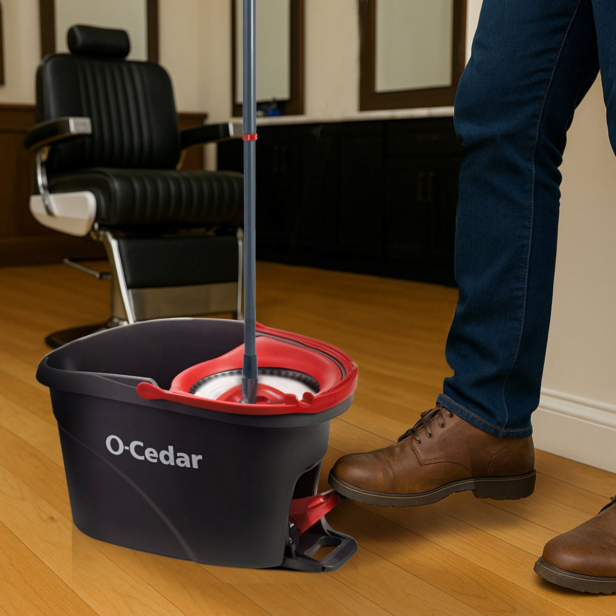 Hands-free wringing mop bucket by O-Cedar