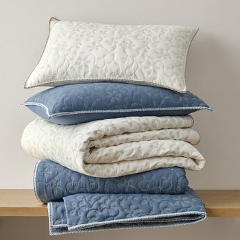 Cream floral quilted king coverlet set with shams