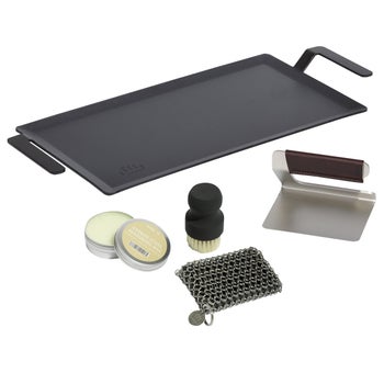 Made In carbon steel 24 inch griddle with stainless steel press
