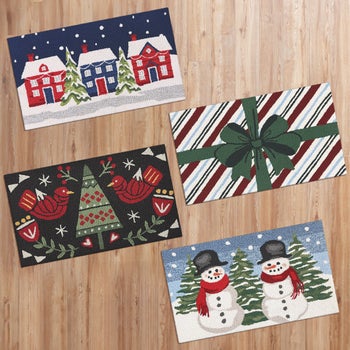 Devgiri holiday hooked accent rug with present design