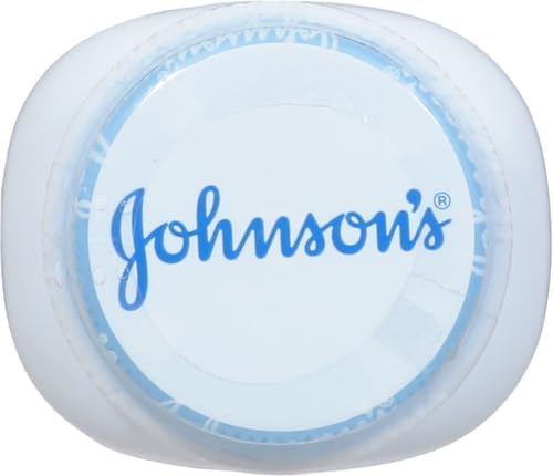 Johnson's Baby Cornstarch Baby Powder with Aloe and Vitamin E for Delicate Skin, Hypoallergenic, No Addded Parabens, and Dyes for Gentle Baby Skin Care, Baby Essentials, 1.5 oz