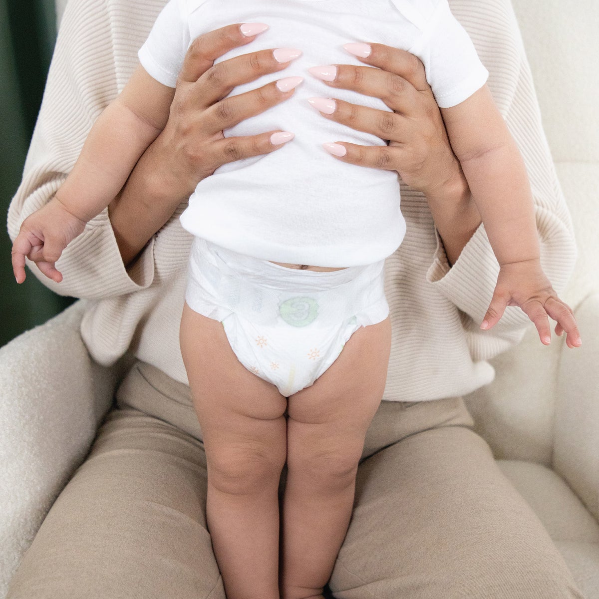 Kirkland Signature absorbent baby diapers