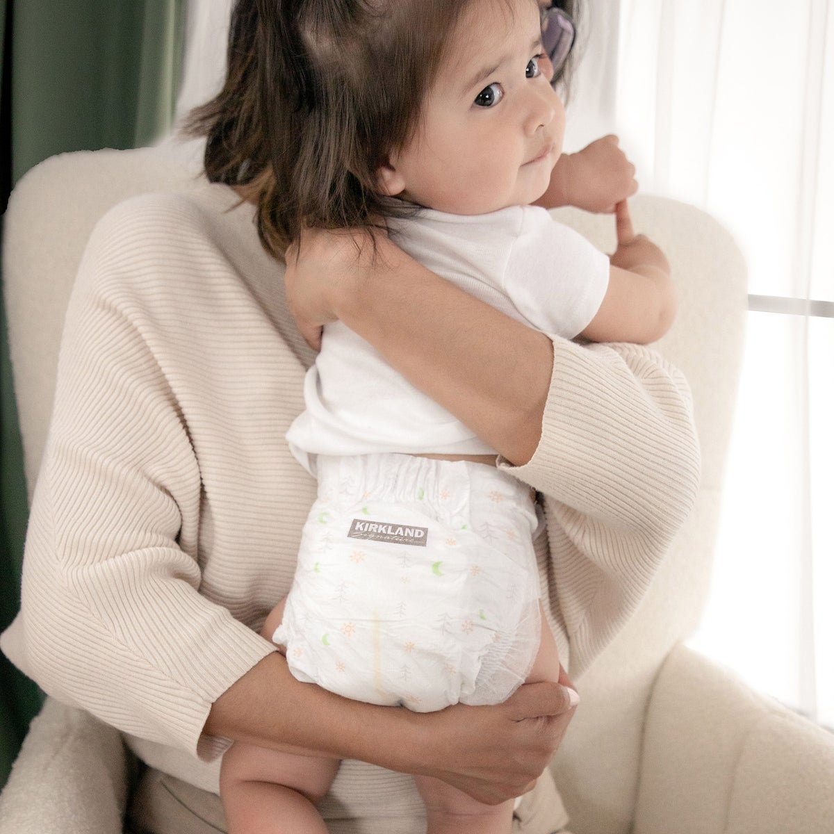 Kirkland Signature thin design diapers