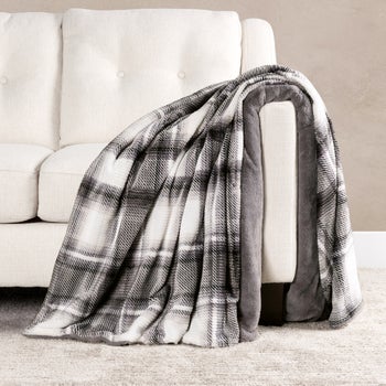 Life Comfort textured reversible plush throw blanket