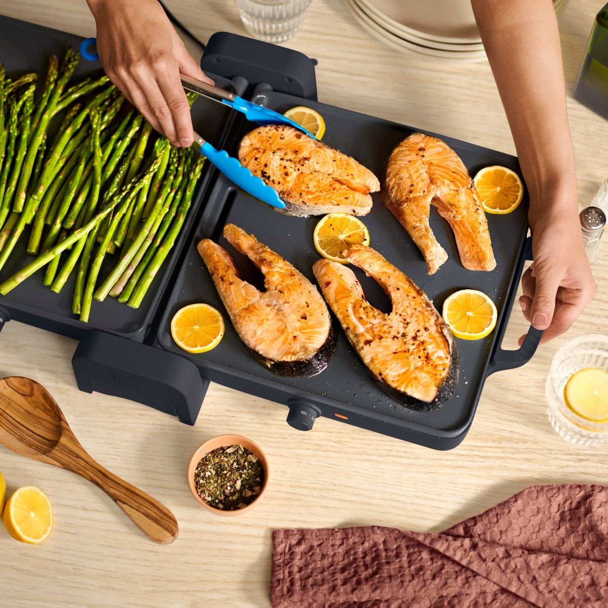 bella griddle with vertical storage