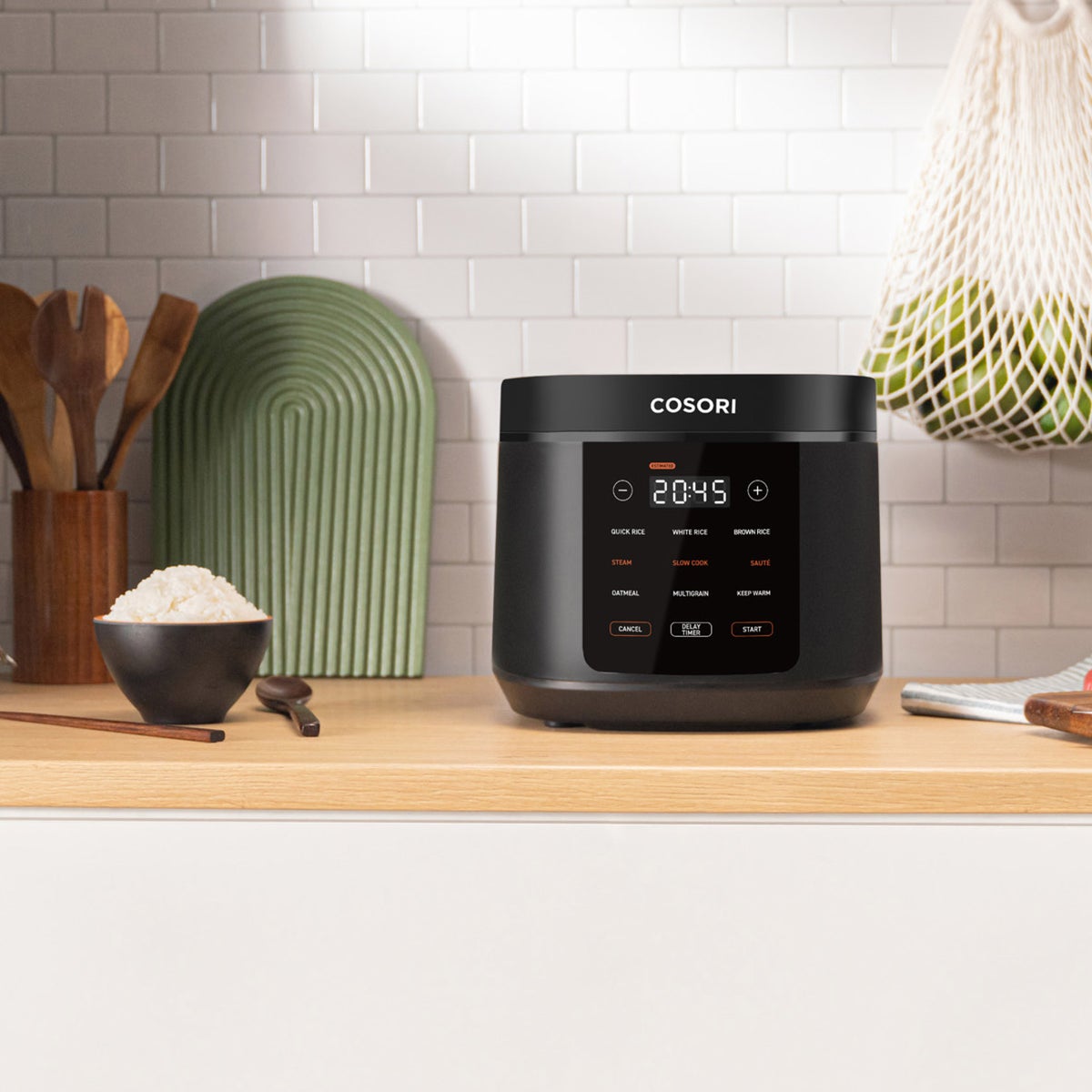 Easy-clean rice cooker with dishwasher-safe accessories