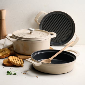 Tramontina dark red stackable enameled cast iron cookware set